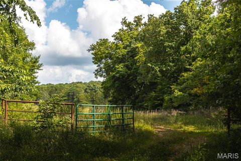 Tiny photo for 17197 Maries Road 318, Vienna, MO 65582 (MLS # 26037202)
