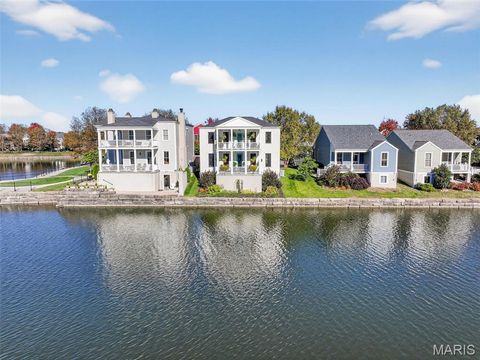 Photo of 3525 Tarn Street, St Charles, MO 63301 (MLS # 26002569)