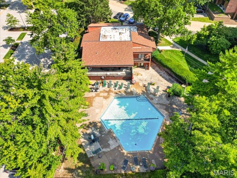 Tiny photo for 585 Coeur De Royale Drive #201, Creve Coeur, MO 63141 (MLS # 26053869)