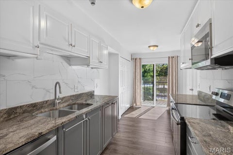 Tiny photo for 585 Coeur De Royale Drive #201, Creve Coeur, MO 63141 (MLS # 26053869)