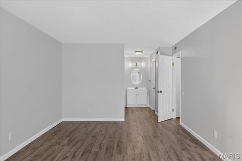 Tiny photo for 585 Coeur De Royale Drive #201, Creve Coeur, MO 63141 (MLS # 26053869)