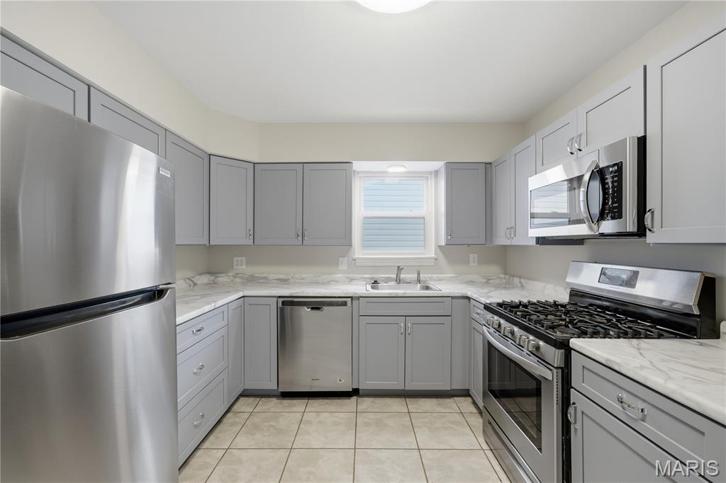 Childress Lloyd Add - Residential