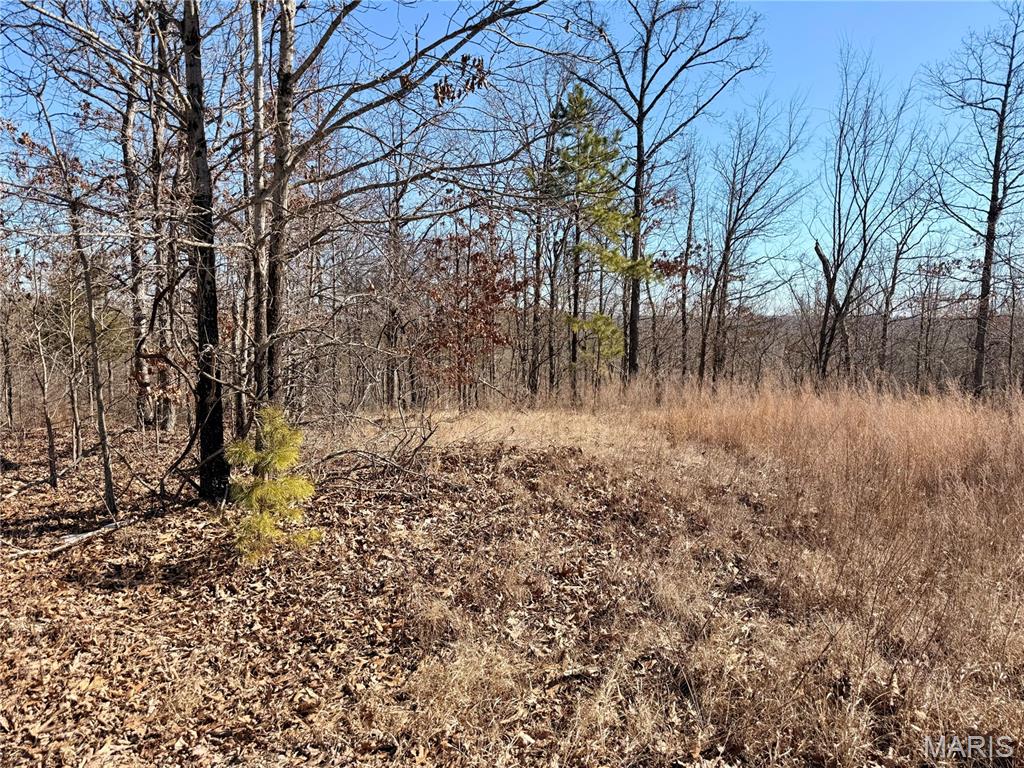 cherokee pass - Land