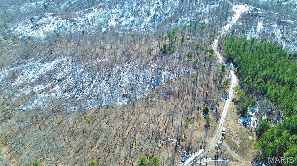 cherokee pass - Land