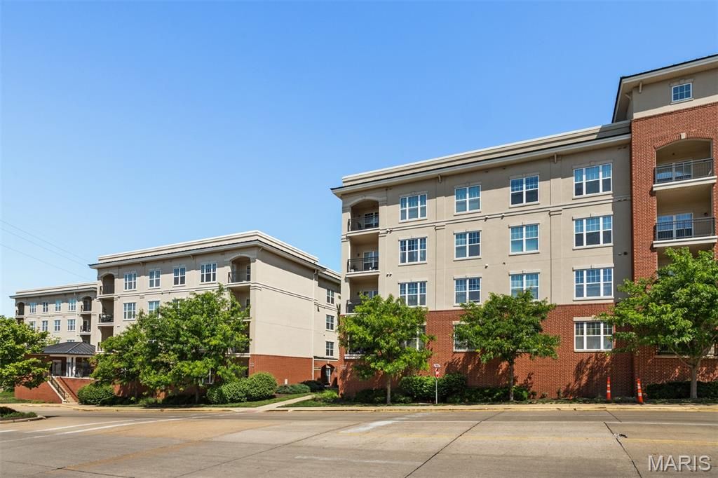 Photo of 1251 Strassner Drive #2313, Brentwood, MO 63144 (MLS # 26026956)