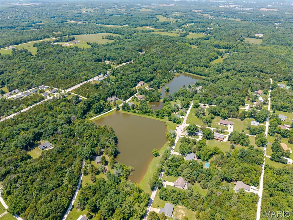 360 Lakeview Drive