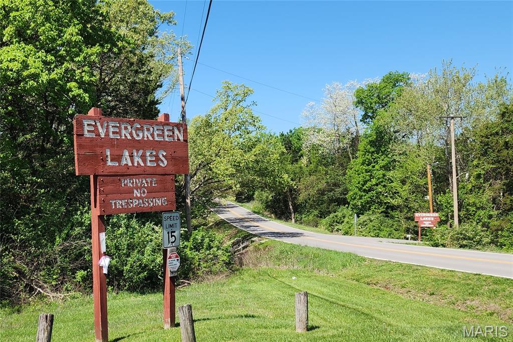 360 Lakeview Drive