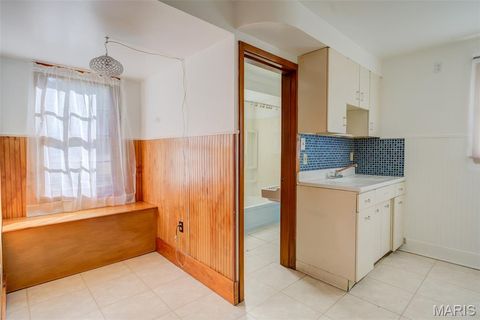 Tiny photo for 7647 Genesta Street, St Louis, MO 63123 (MLS # 26000059)