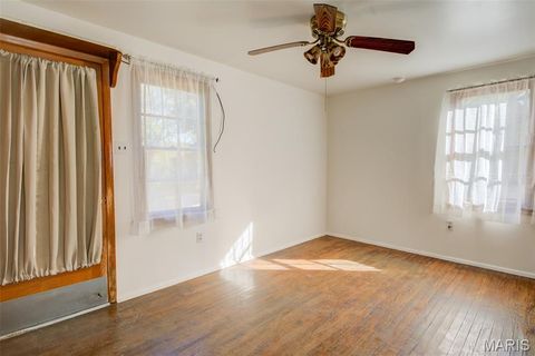 Tiny photo for 7647 Genesta Street, St Louis, MO 63123 (MLS # 26000059)