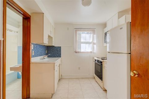 Tiny photo for 7647 Genesta Street, St Louis, MO 63123 (MLS # 26000059)