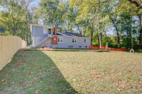Tiny photo for 7647 Genesta Street, St Louis, MO 63123 (MLS # 26000059)