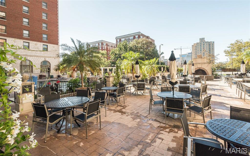 Park Plaza Residential Condo - Residential