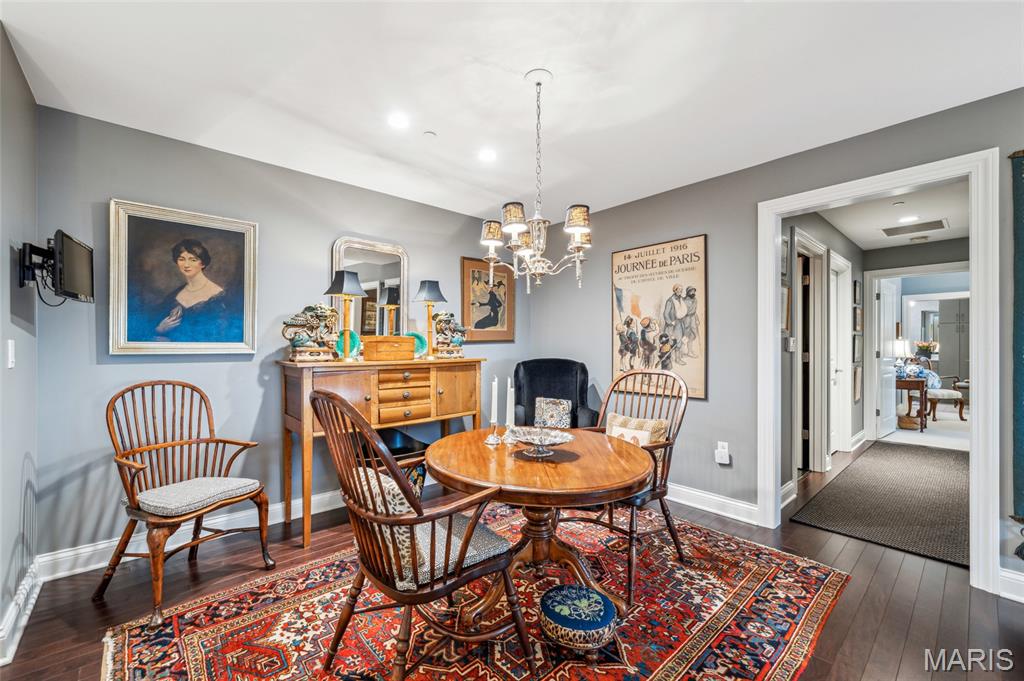 Park Plaza Residential Condo - Residential