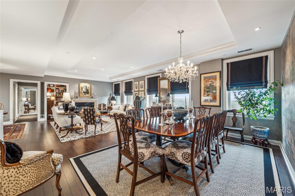 Park Plaza Residential Condo - Residential