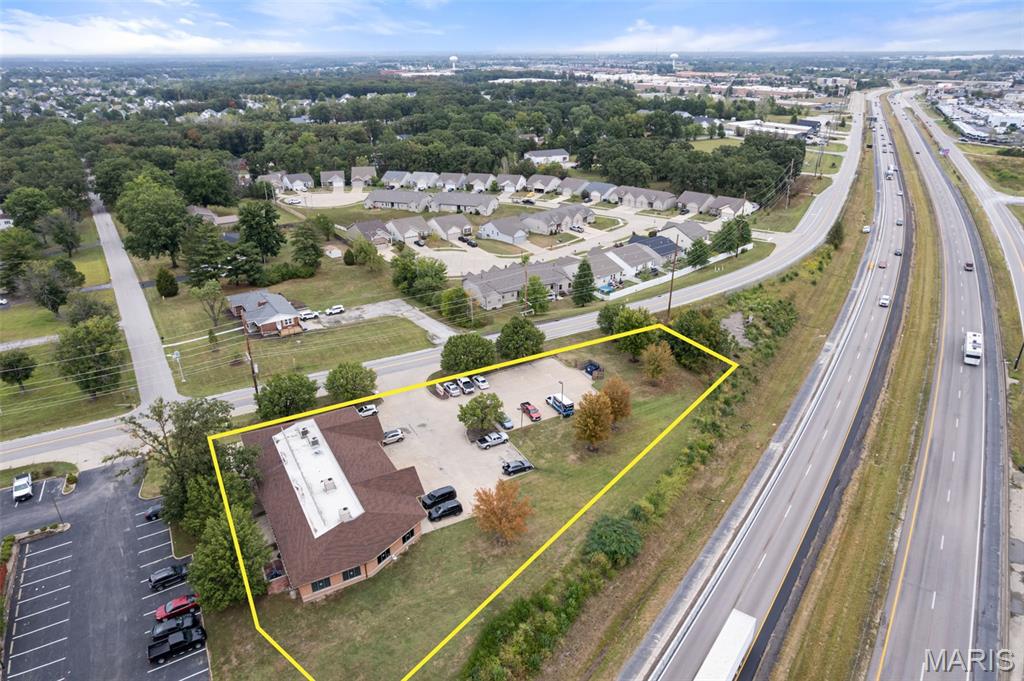 Baileys - Commercial Sale