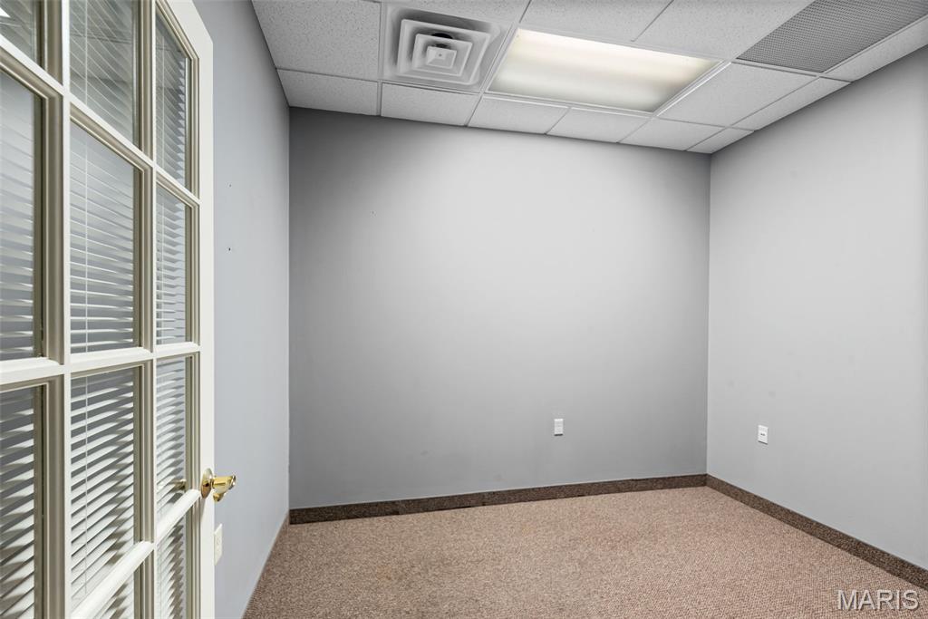 Baileys - Commercial Sale