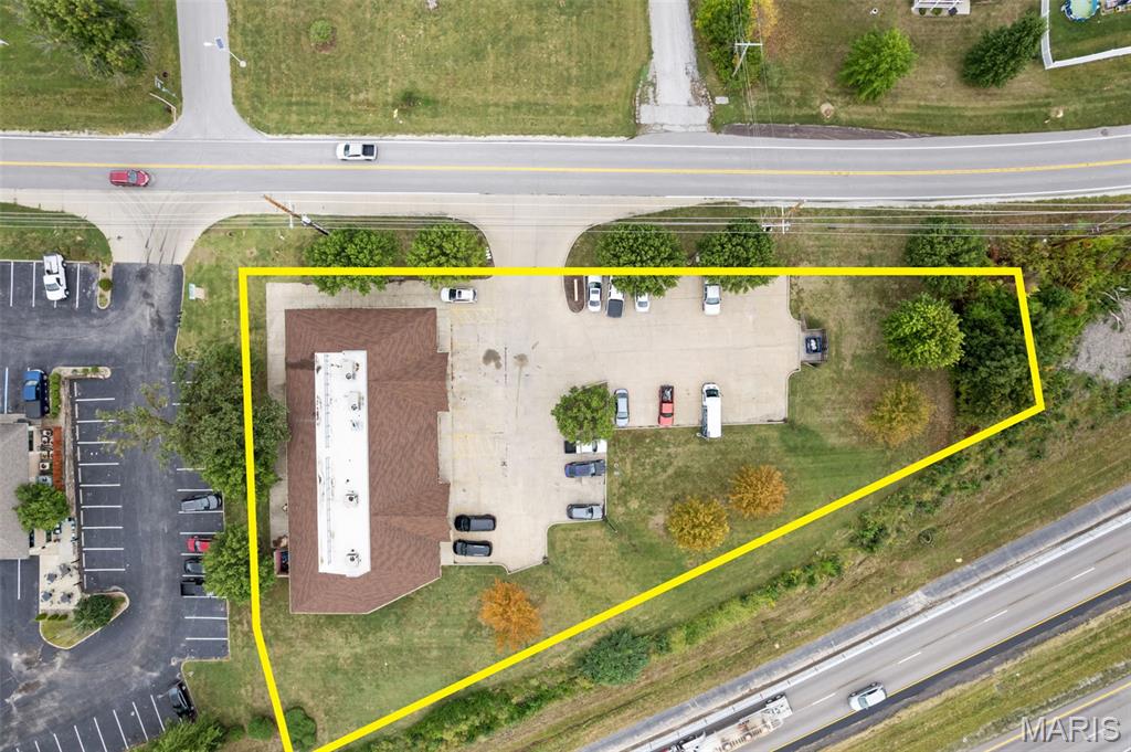 Baileys - Commercial Sale