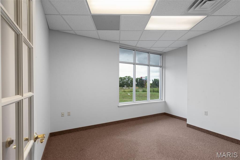 Baileys - Commercial Sale