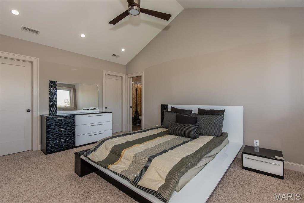 St Louis, Missouri 63109, United States, 4 Bedrooms Bedrooms, ,4 BathroomsBathrooms,Residential,Active,131484