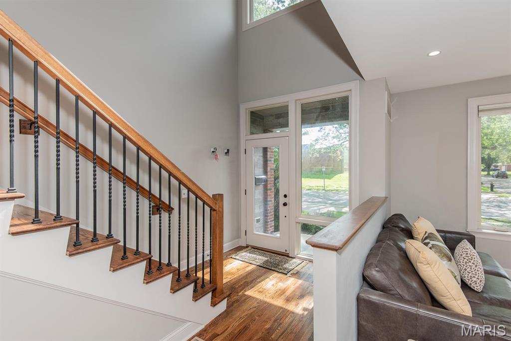 St Louis, Missouri 63109, United States, 4 Bedrooms Bedrooms, ,4 BathroomsBathrooms,Residential,Active,131484