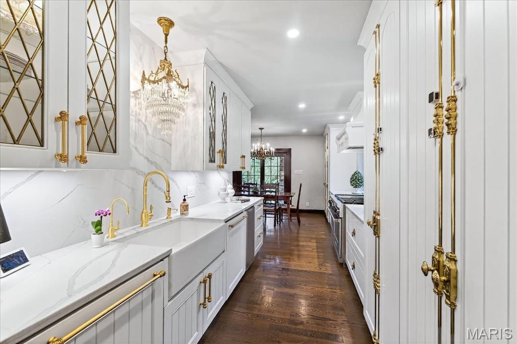 Woodoaks Trail - Residential