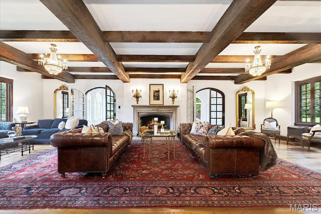 Woodoaks Trail - Residential