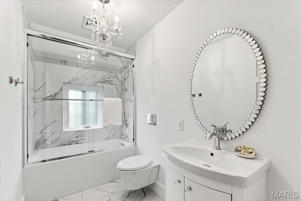 Woodoaks Trail - Residential