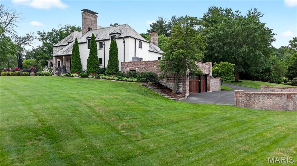 Woodoaks Trail - Residential