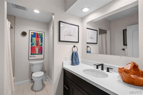 Tiny photo for 406 Magna Carta Drive, Creve Coeur, MO 63141 (MLS # 26052870)