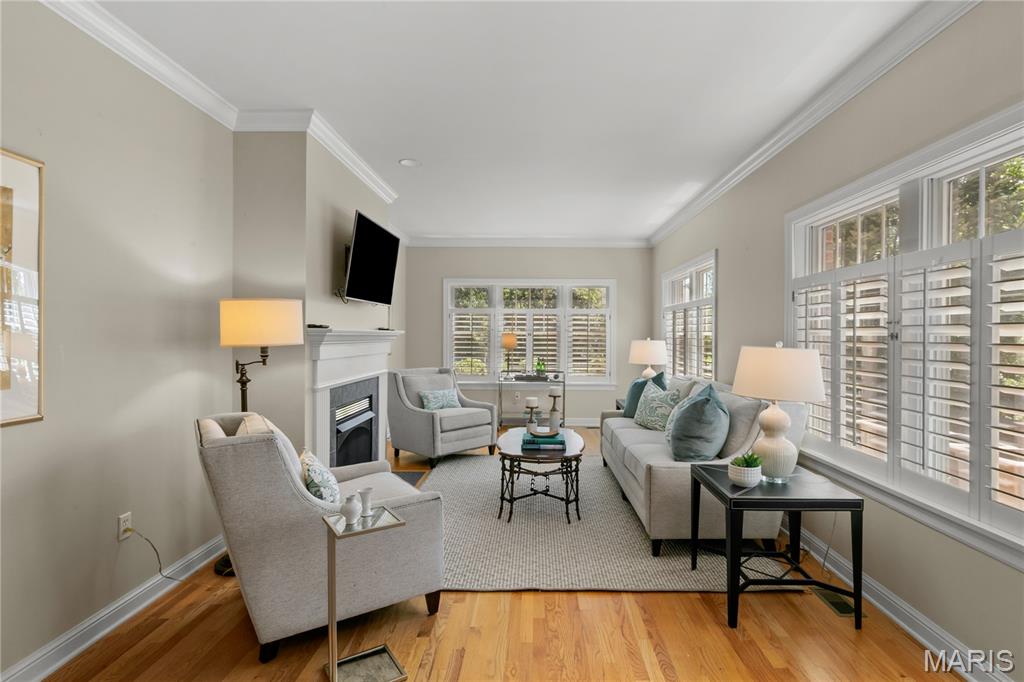 127-129 North Bemiston A Condo - Residential