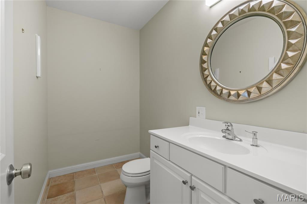 127-129 North Bemiston A Condo - Residential