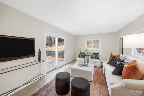 Tiny photo for 540 Hickory Hollow Lane, Kirkwood, MO 63122 (MLS # 25076406)