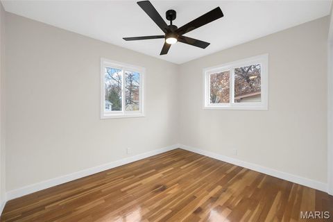 Tiny photo for 540 Hickory Hollow Lane, Kirkwood, MO 63122 (MLS # 25076406)