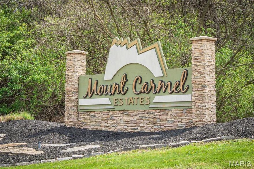 Here's your opportunity to build the home you've always envisioned-on a lot that delivers the views to match Nestled at the end of a quiet cul-de-sac, this exceptional, mostly wooded parcel features a natural slope perfectly suited for a walkout basement design, setting the stage for the ultimate indoor-outdoor living experience. The real showstopper?  A breathtaking, layered panoramic view stretching across city lights, a stunning quarry lake, and the rolling hills and ridge beyond. Whether you're sipping coffee at sunrise or watching the city glow at dusk, this backdrop never gets old. City amenities are available.  Conveniently located within walking distance of the City Park, Lions Lake, and beautiful Downtown Washington.