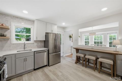 Tiny photo for 7061 Aliceton Avenue, Affton, MO 63123 (MLS # 26028299)