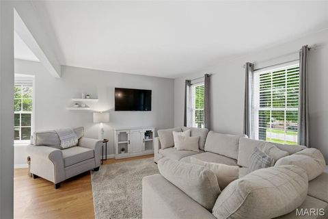 Tiny photo for 7061 Aliceton Avenue, Affton, MO 63123 (MLS # 26028299)