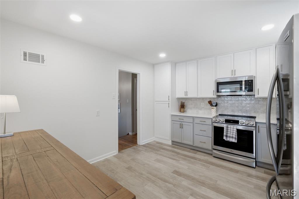 Mackenzie Tr - Residential