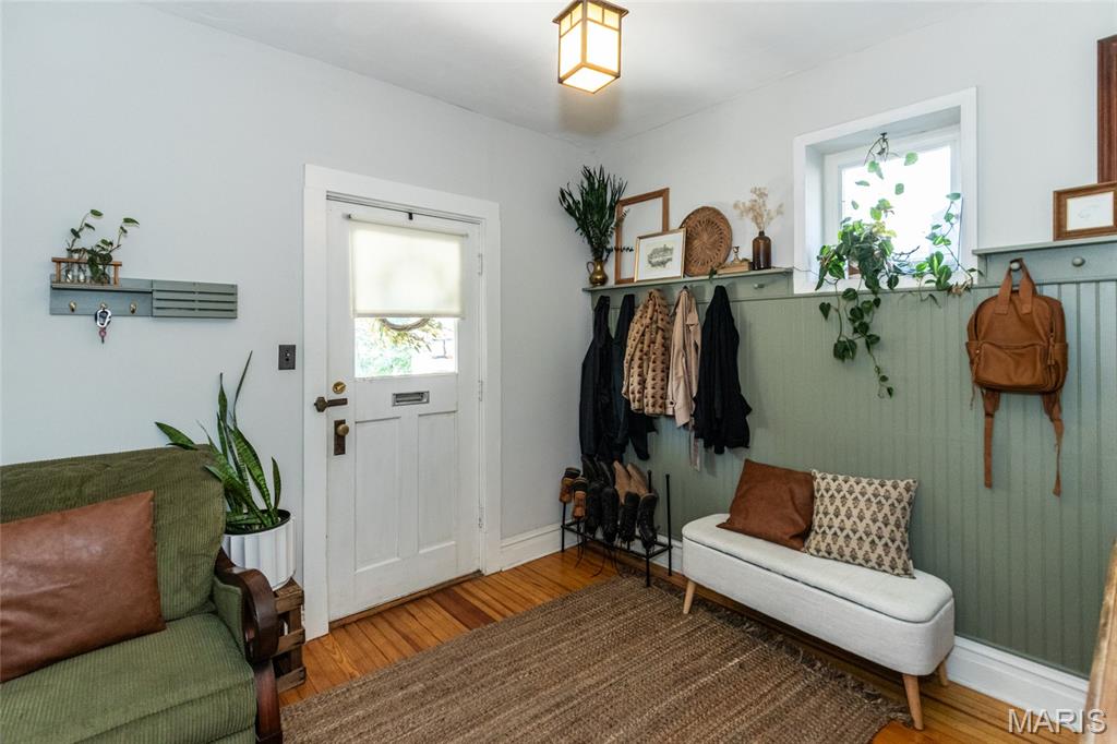 St Louis, Missouri 63109, United States, 2 Bedrooms Bedrooms, ,1 BathroomBathrooms,Residential,Pending,151920