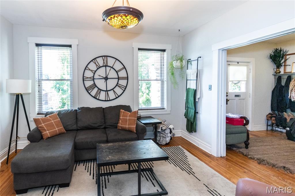 St Louis, Missouri 63109, United States, 2 Bedrooms Bedrooms, ,1 BathroomBathrooms,Residential,Pending,151920