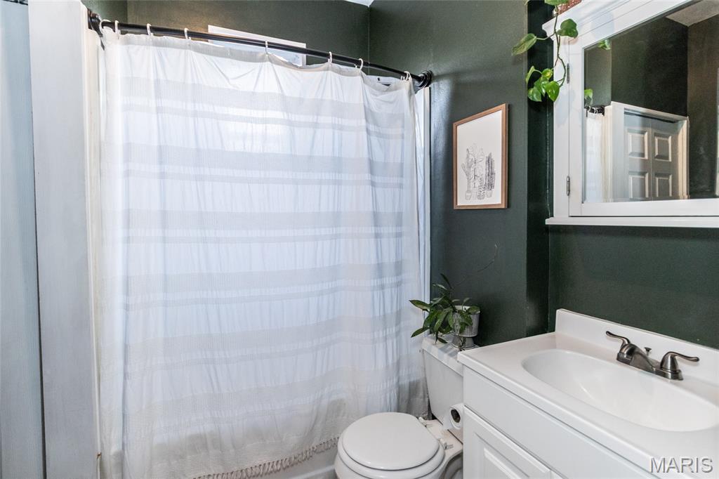 St Louis, Missouri 63109, United States, 2 Bedrooms Bedrooms, ,1 BathroomBathrooms,Residential,Pending,151920