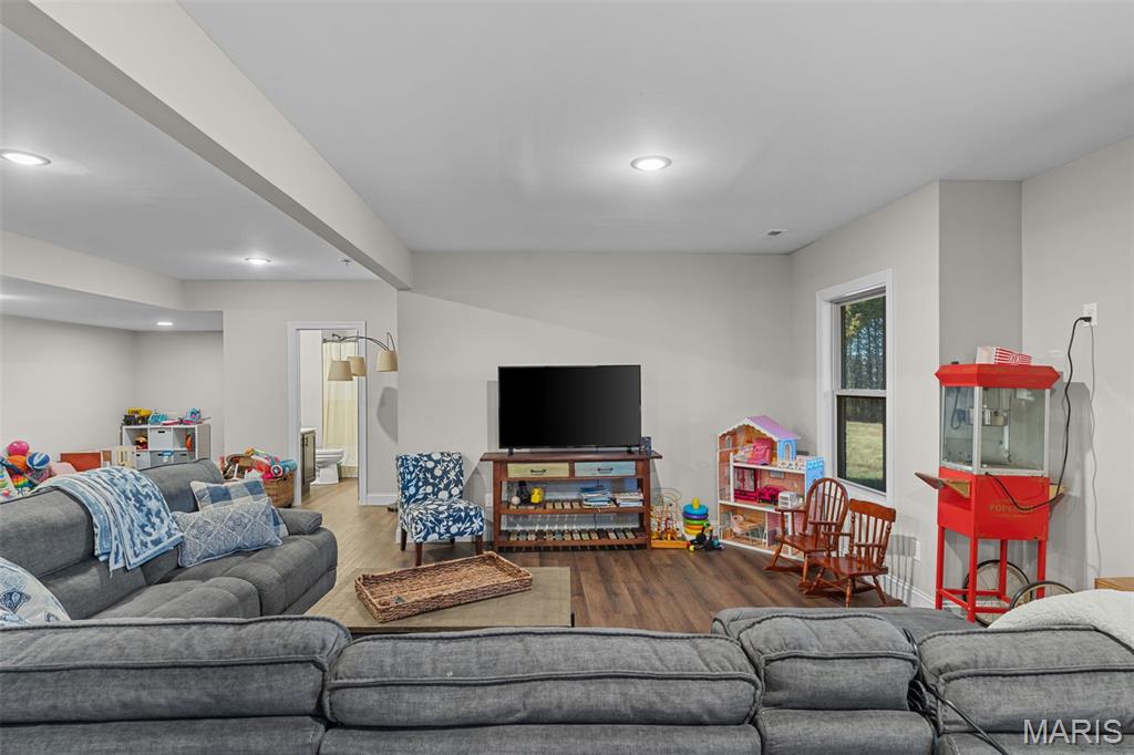 Neier Hills - Residential