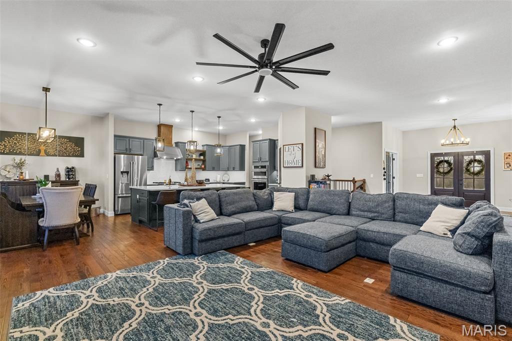 Neier Hills - Residential