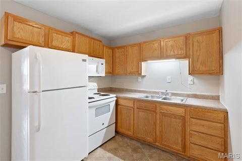 Tiny photo for 560 E Cherry Street, Troy, MO 63379 (MLS # 26046395)