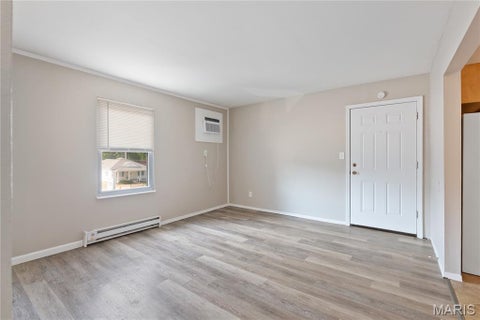 Tiny photo for 560 E Cherry Street, Troy, MO 63379 (MLS # 26046395)