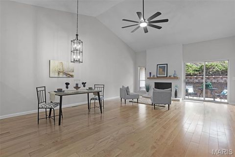 Tiny photo for 1032 King Henry Court, Creve Coeur, MO 63146 (MLS # 26013938)