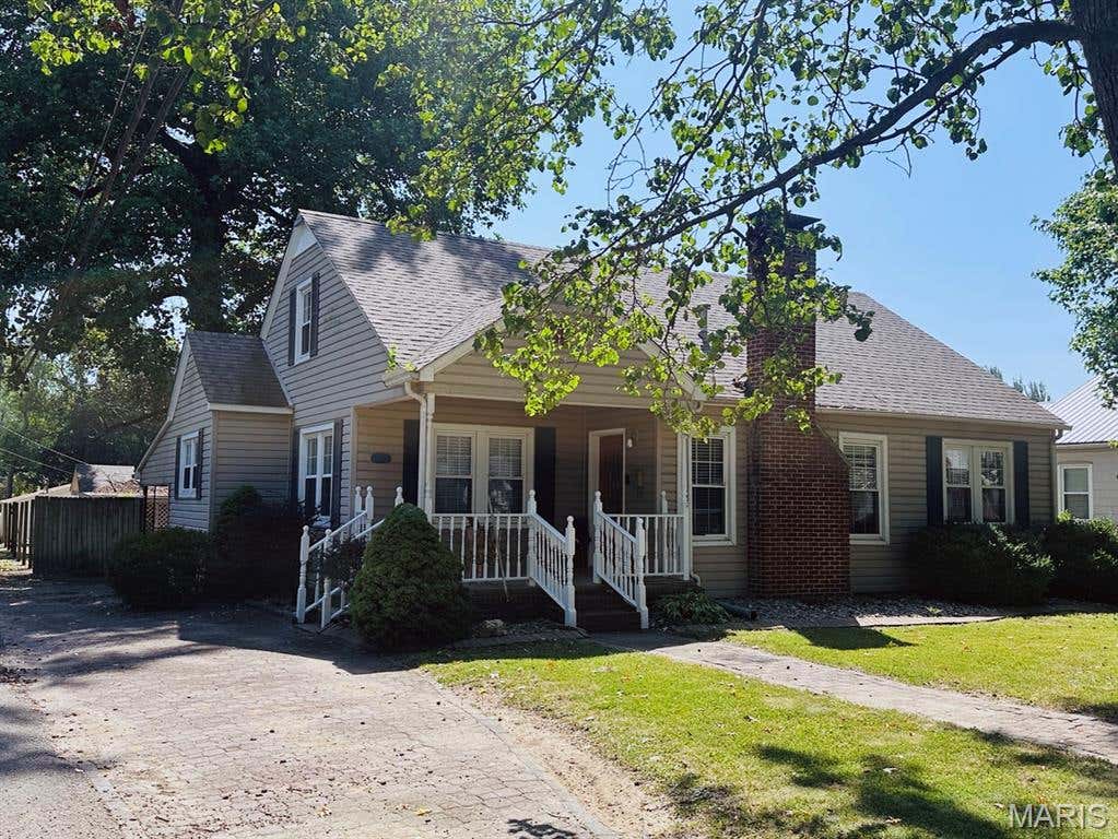 Photo of 231 S Park Lane, Dexter, MO 63841 (MLS # 26052624)