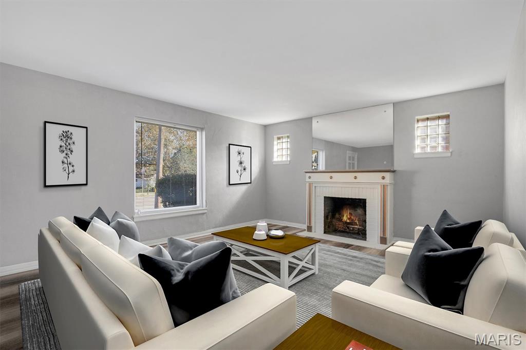 1059 North And South Road