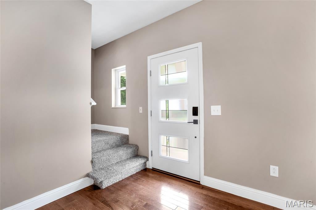 2398 Fairway