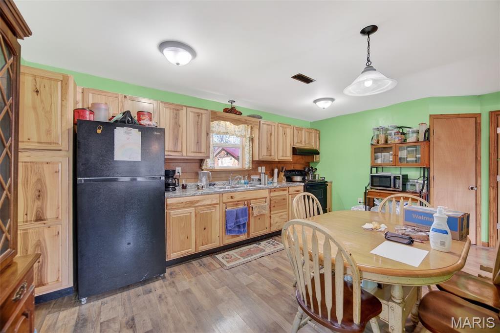 R.L.HAYS - Residential