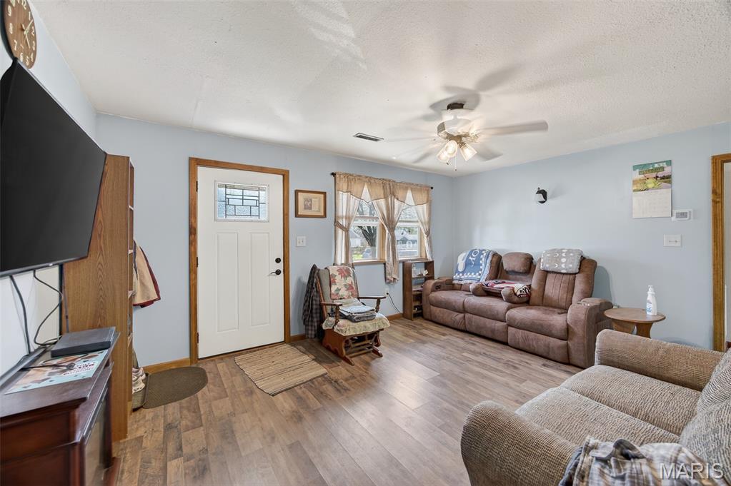 R.L.HAYS - Residential